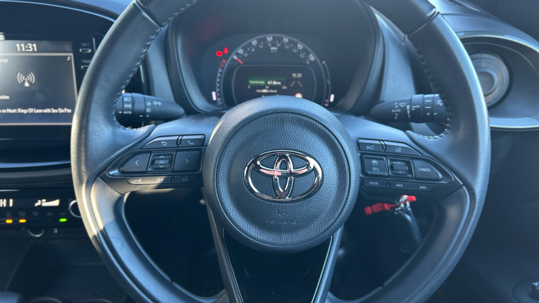 Toyota Aygo X 1.0 VVT-i Edge 5dr Auto Petrol Hatchback